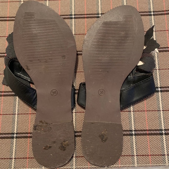 Sandals with colored stones - Picture 5 of 5